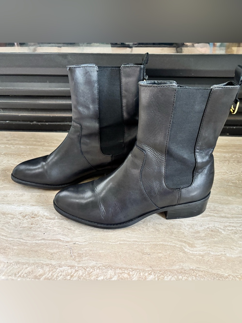 *Lightly Worn* Lauren Ralph Lauren Mona Black Leather Slip-On Ankle Boots - 9B